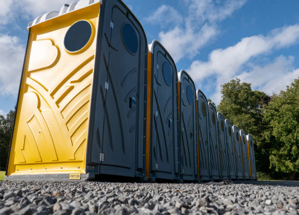 Best VIP or Luxury Restroom Trailers  in Horse Shoe, NC